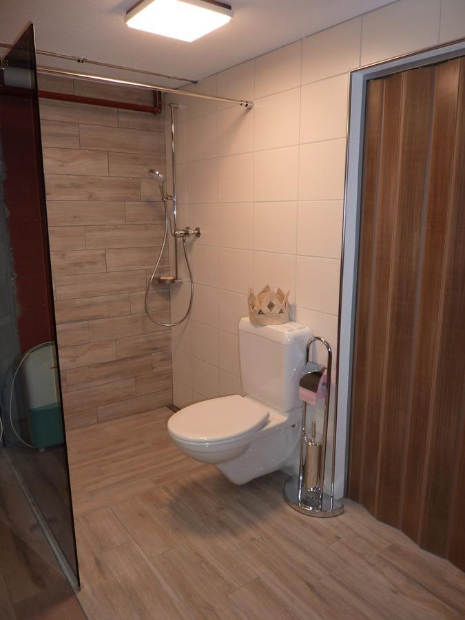 Viktoria'S Bnb Unterkulm Eksteriør billede